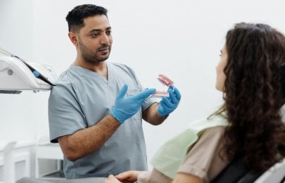 Clínica dentária em São Miguel do Oeste: situações comuns e como agir